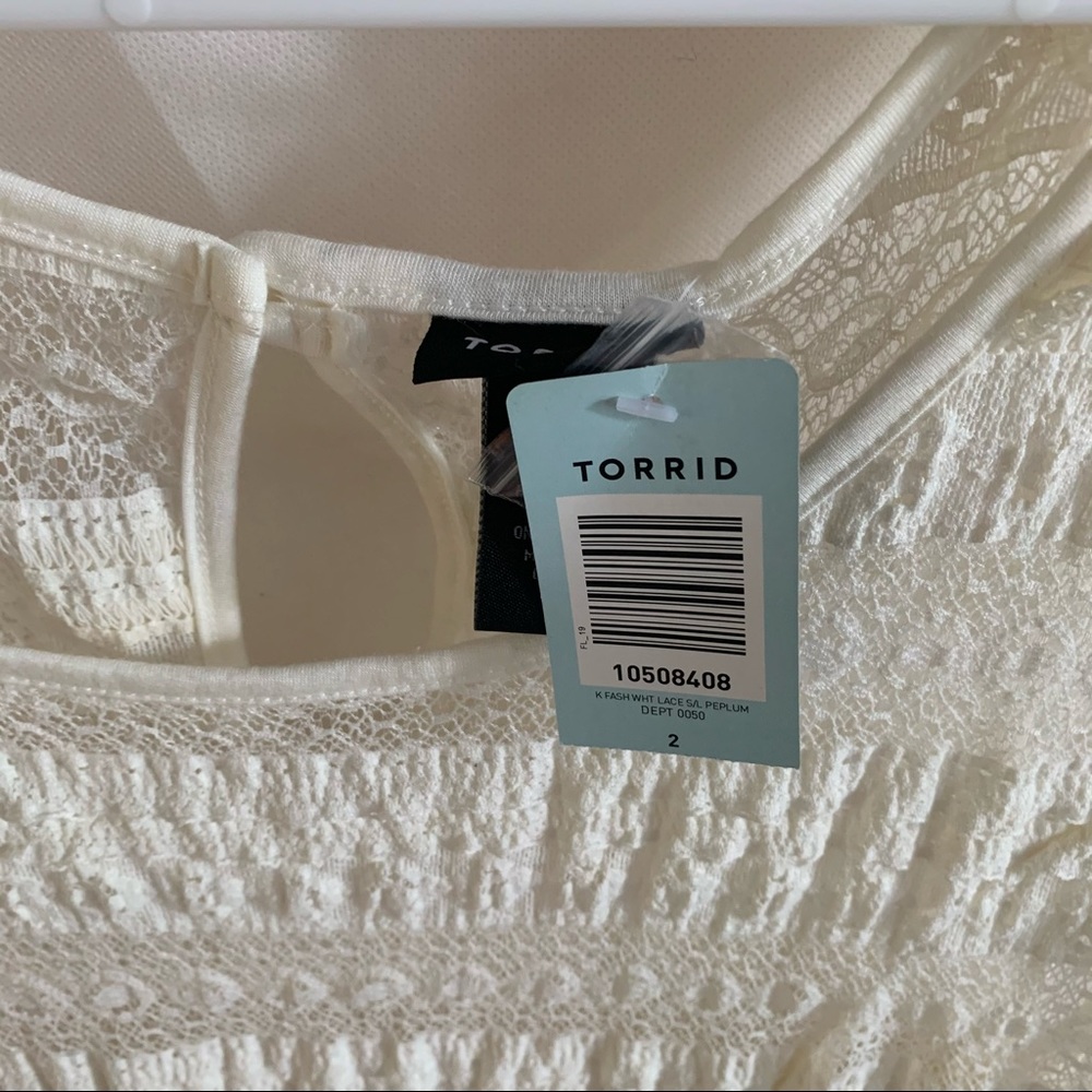 Torrid top - Picture 3 of 3